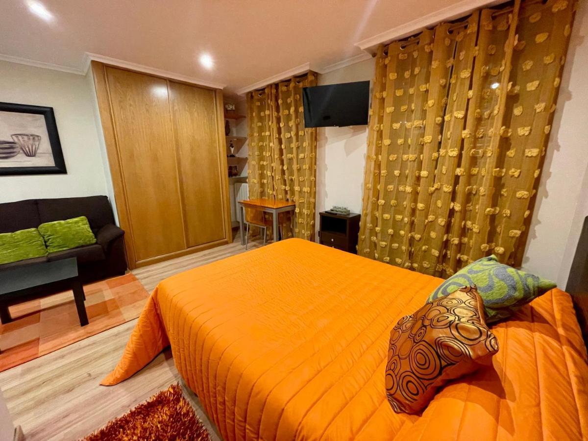 Apartamentos Ronda ヴィーゴ エクステリア 写真